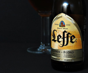hương vị đặc biệt của bia leffe vàng